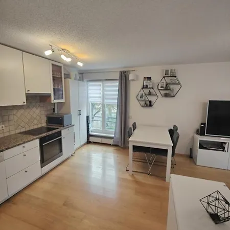 1 Zimmer-wohnung Inklusive Tiefgaragenstellplatz Von 20.03 Appartement *